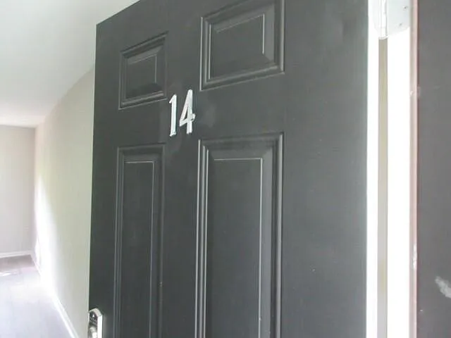 2 bed, 1.0 bath, 600 sqft, $725 — Photo 2