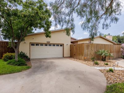 1504 Morningside Dr, Alice, TX, 78332