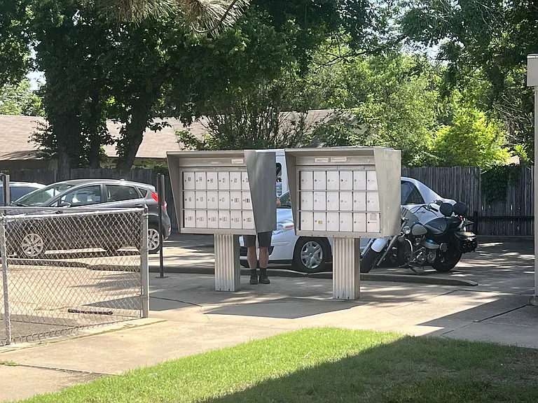 Resident Mailboxes