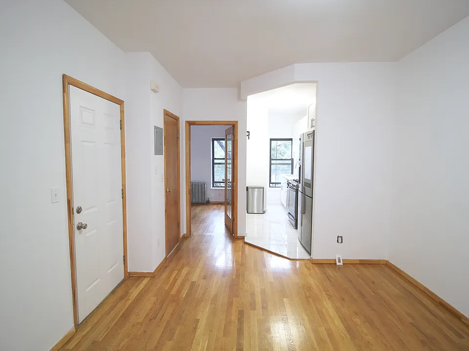 210A N Henry St #2F