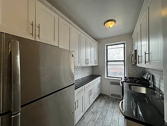 Rented by Hillel Realty Group