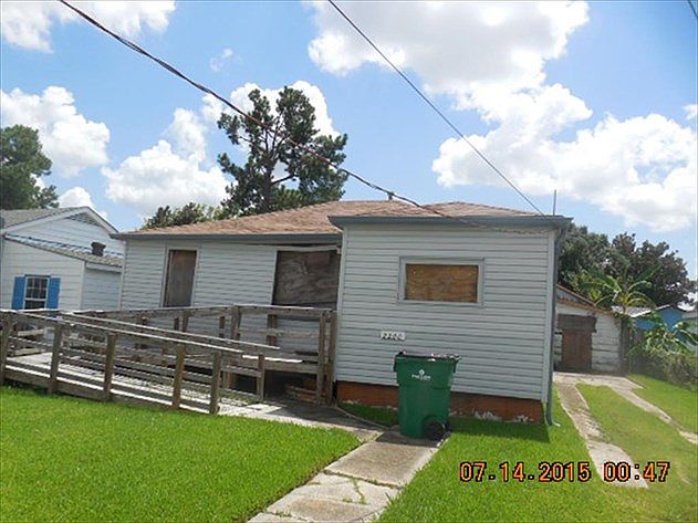 1st image of 2200 Claire Ave