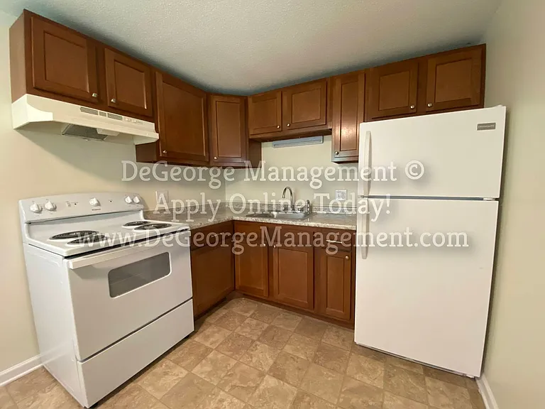 Walworth Garden Apartments — Photo 56