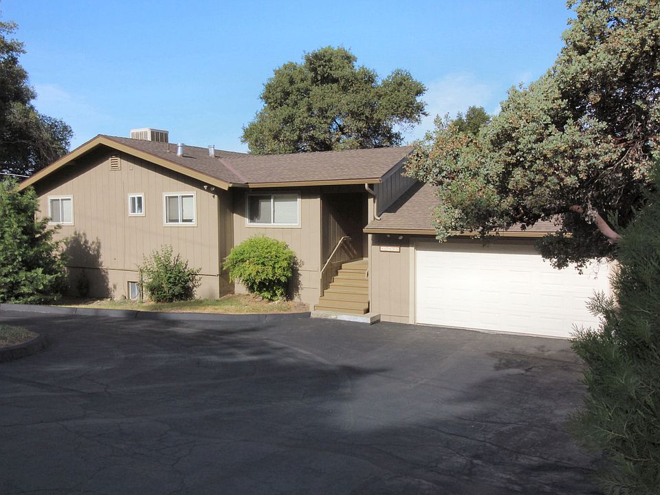 1st image of 42496 Shady Ln