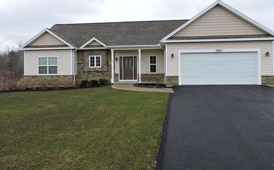 1st image of 3882 Teresa Dr