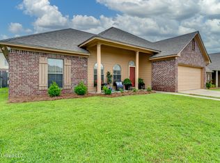 306 Pinecone Cv, Brandon, MS 39047