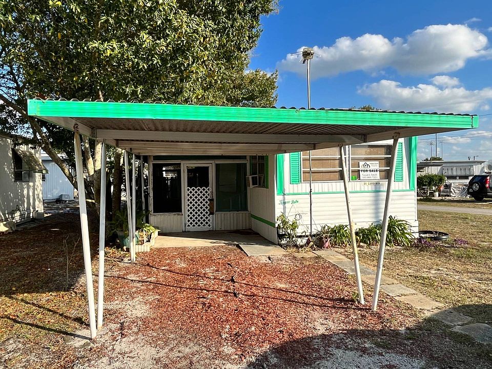 1st image of 94 Gardenia Ave