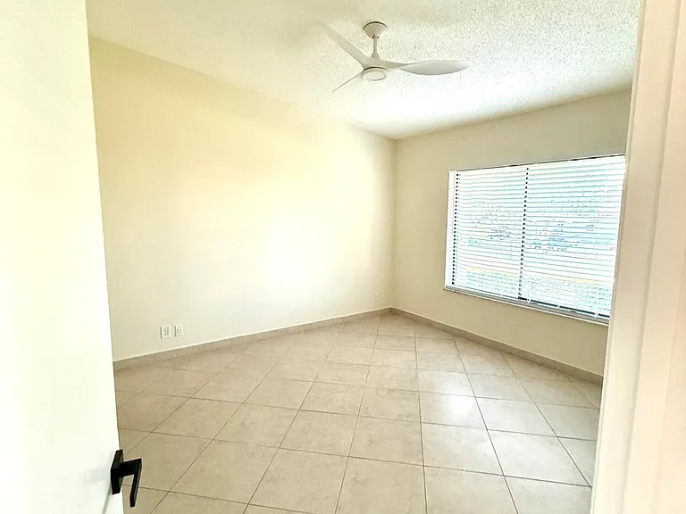 6649 Somerset Dr #205 — Photo 12