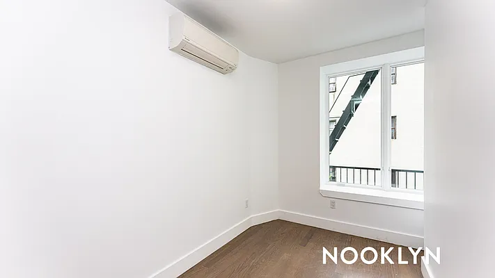 Rented by Nooklyn NYC LLC | media 11