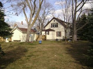 339 Sigsbee Ave NE, Rockford, MI 49341