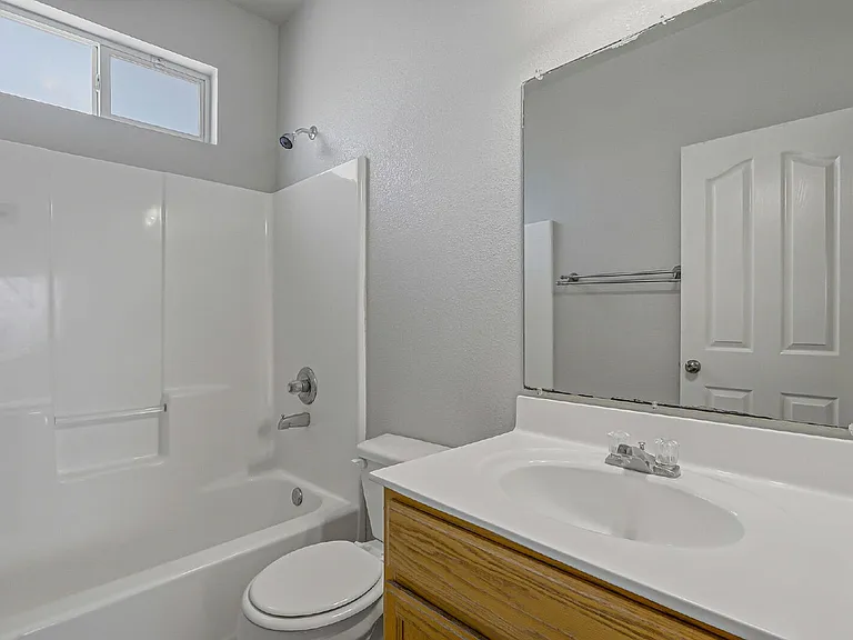 3241 Perla Point Dr — Photo 12