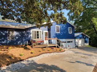 8158 Outer Dr, Dexter, IA 50070