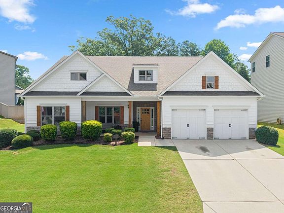 2nd image of 31 Lake Sydney Dr