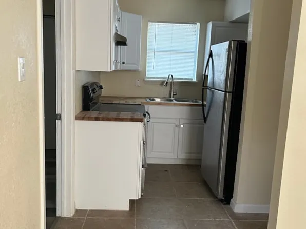 S 17th Street, 905 S 17th St #911, Copperas Cove, TX 76522
