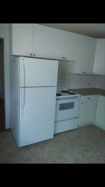 Rosscarrock 2 Bedroom — Photo 1
