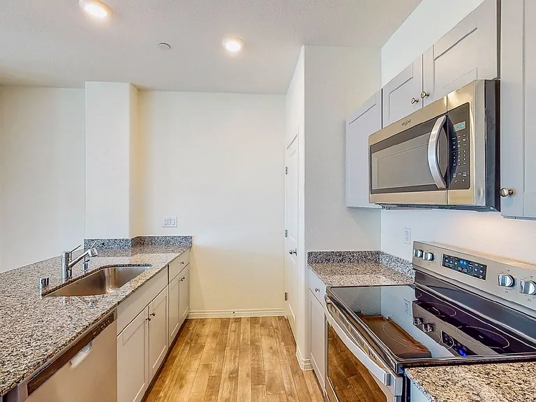4261 Venus Falls Ave — Photo 12