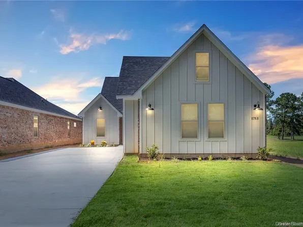 1753 Pelican Dr, Westlake, LA 70669