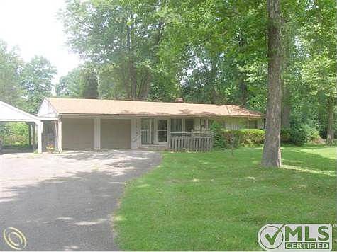 Exterior Front 1.JPG