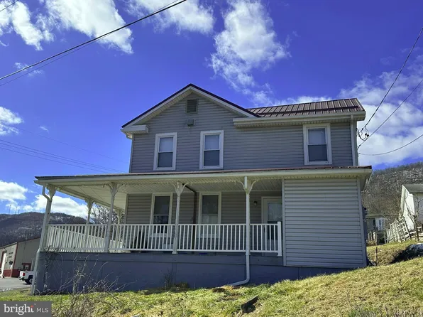 306 West St, Everett, PA 15537