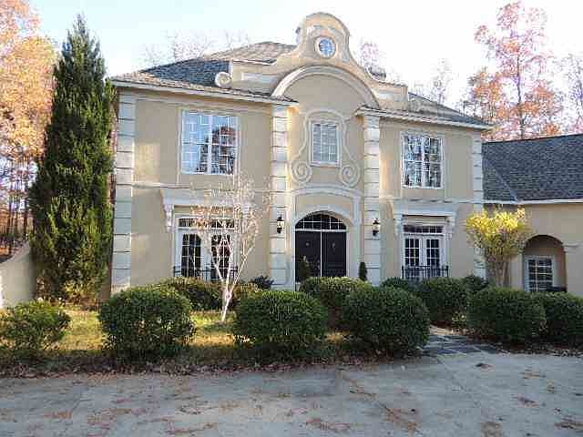 1st image of 172 Lake Park Dr