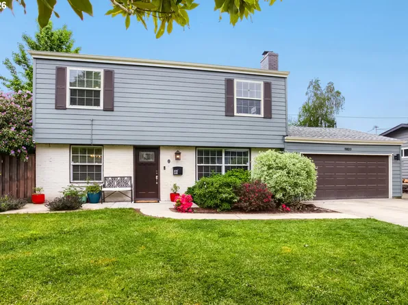 11820 SW Clifford St, Beaverton, OR 97008