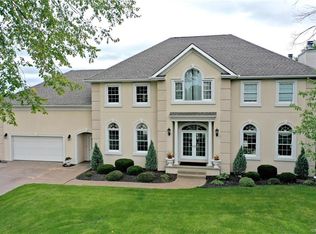 25 Spicer Creek Run, Grand Island, NY 14072