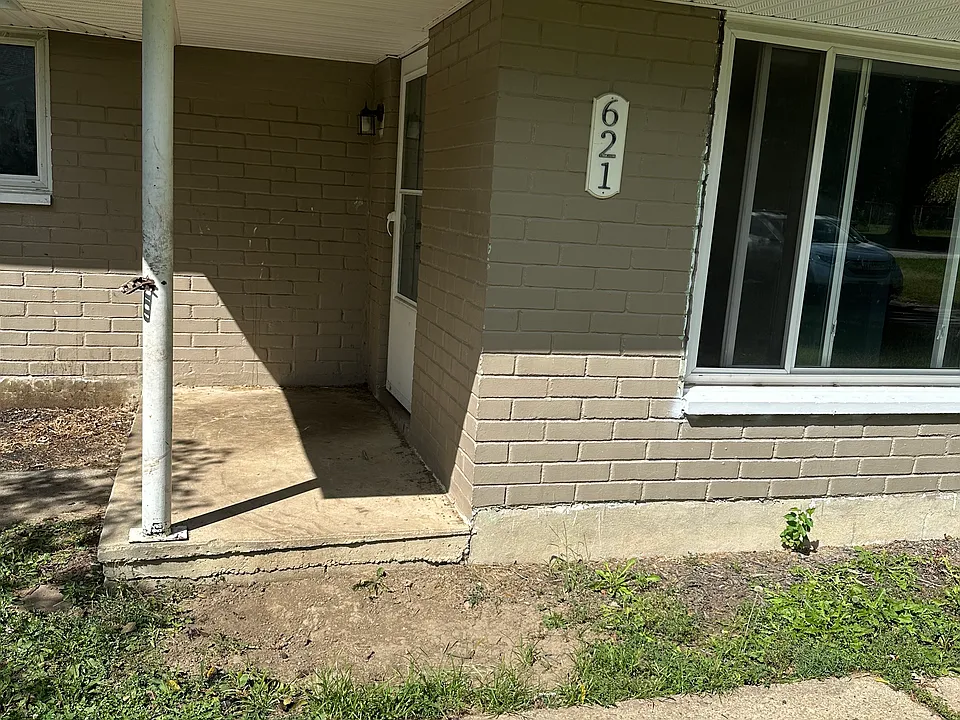 621 Bonnycastle Ave #621