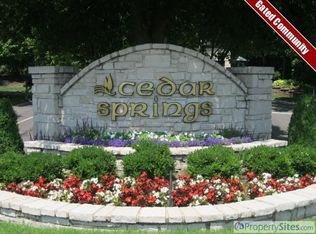 14248 Cedar Springs Dr, Chesterfield, MO