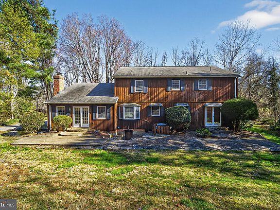 5th image of 995 Saint George Barber Rd