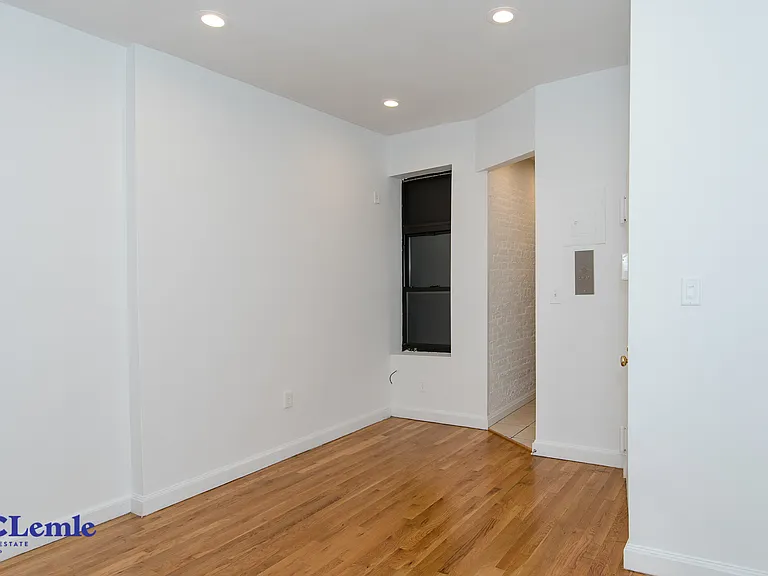 216 E 83rd St #2FW — Photo 7