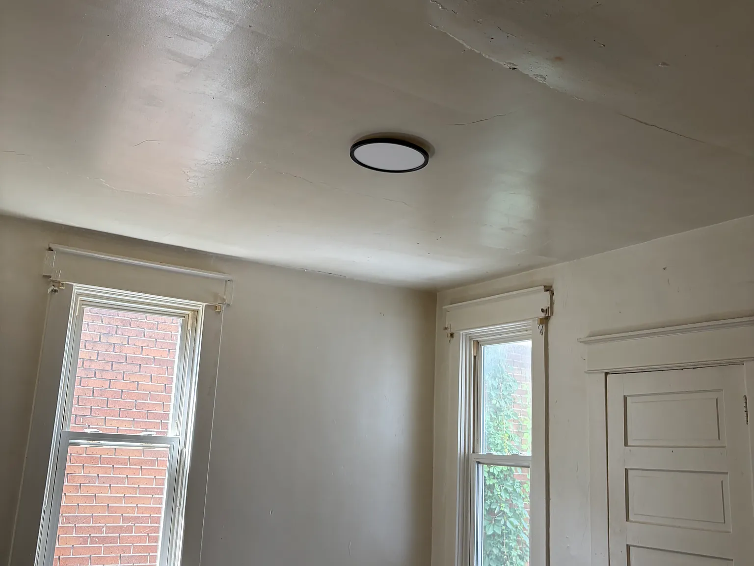 1 bed, 585 sqft, $700 — Photo 3