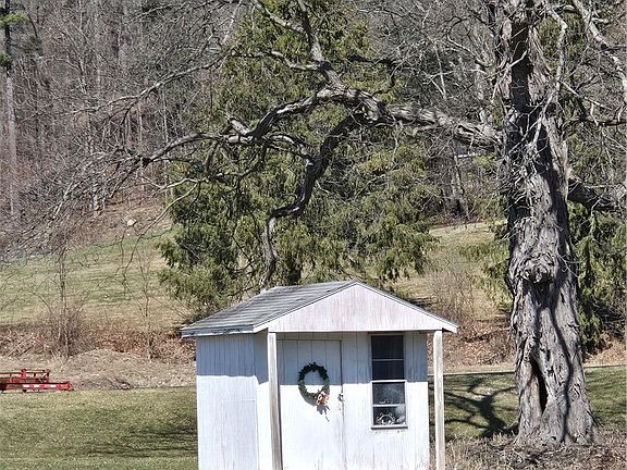 4th image of 8507 State Route 415