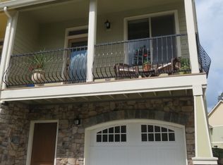 1945 NE 49th Way, Hillsboro, OR 97124