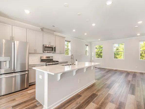 6414 Astor Elgin St, Raleigh, NC 27616