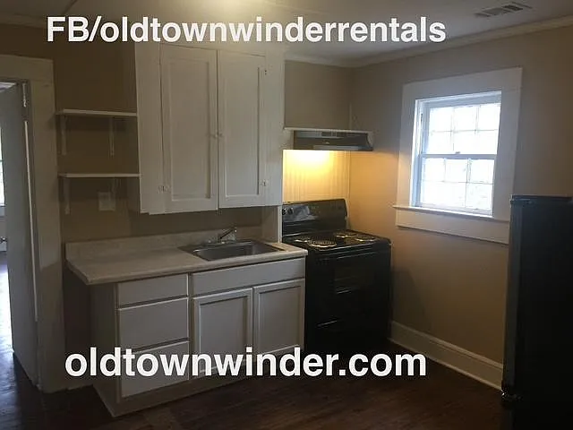 29 W Wright St #B — Photo 6