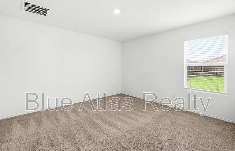 510 Olmstead Dr — Photo 14
