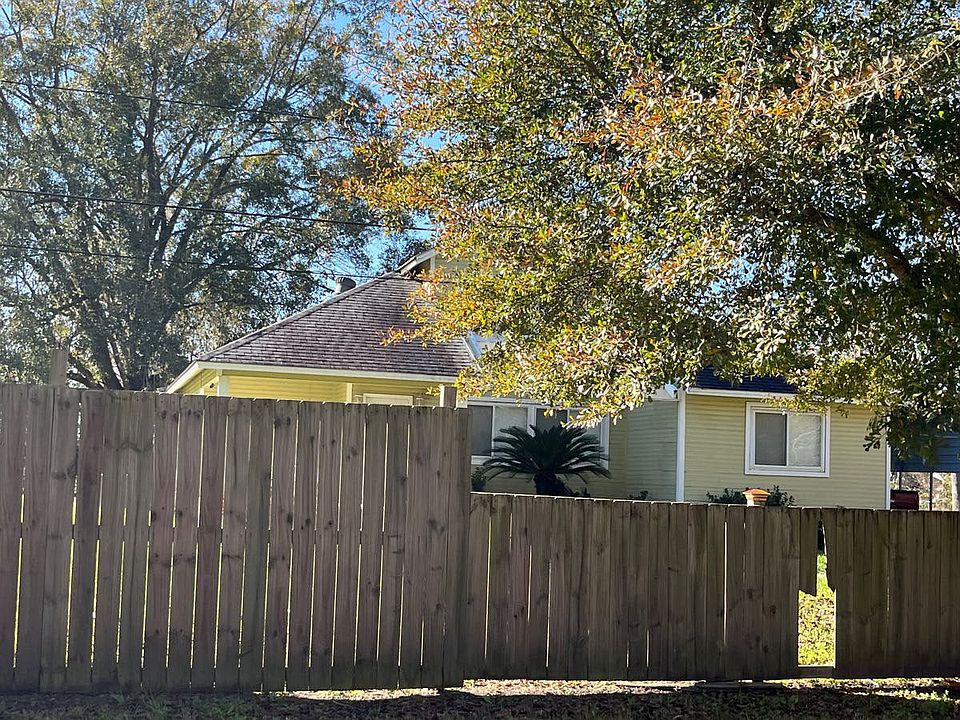 2nd image of 2929 J Bartney Ln