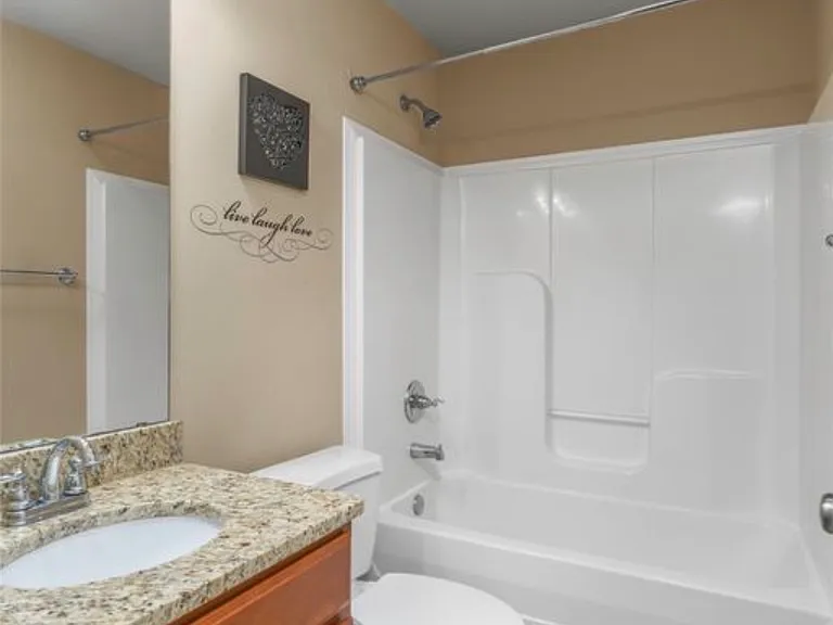 3826 Pickering Pass Dr — Photo 11