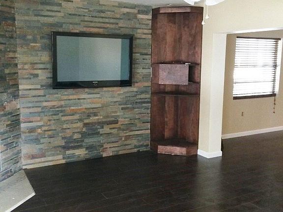 3rd image of 5640 Silver Sands Cir