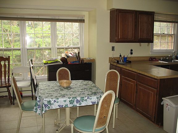 3rd image of 3126 Windwood Farms Dr