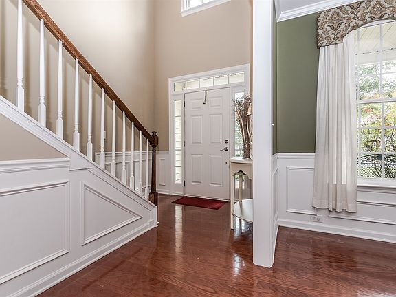 4th image of 1688 Lillywood Ln
