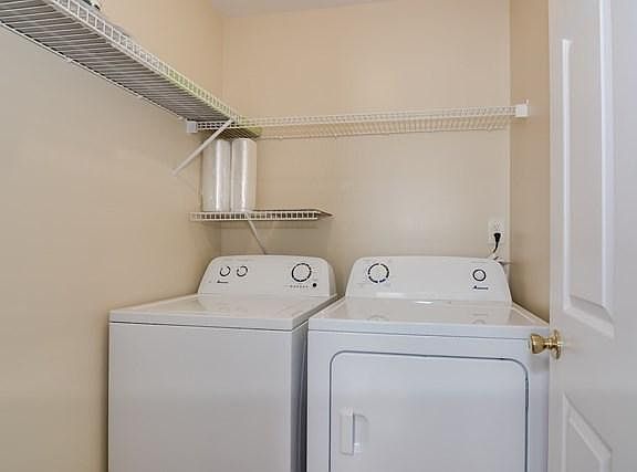 4th image of 359 Crawford Mill Ln