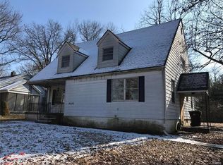 4206 Oak Ln, Belleville, IL 62226
