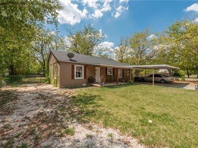 5741 La Barranca St, Sansom Park, TX, 76114