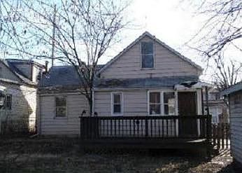 2nd image of 115 E Ripa Ave