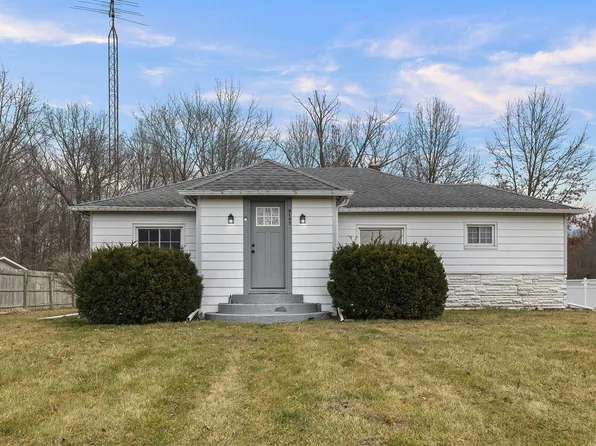 9197 California Rd, Bridgman, MI 49106