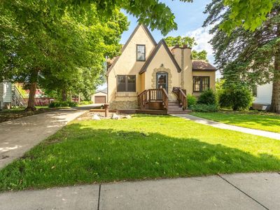 210 1st Ave SW, Glenwood, MN, 56334