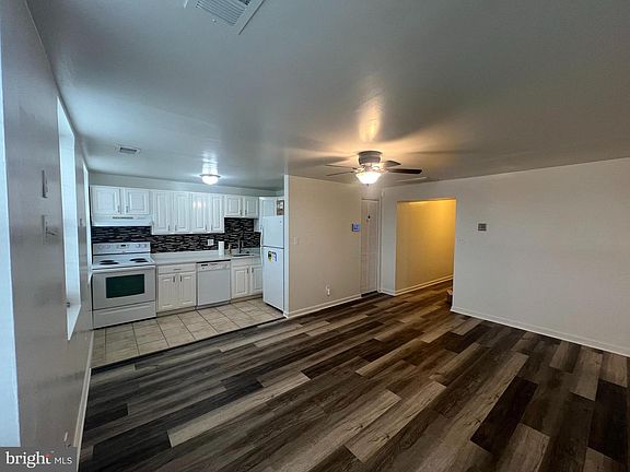 3rd image of 3321 Liberty Heights Ave Unit 304