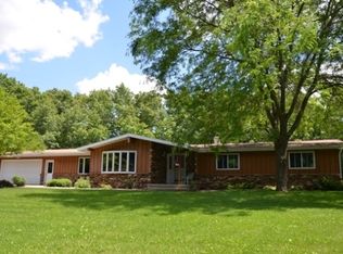 4902 Pine Cone Cir, Middleton, WI 53562