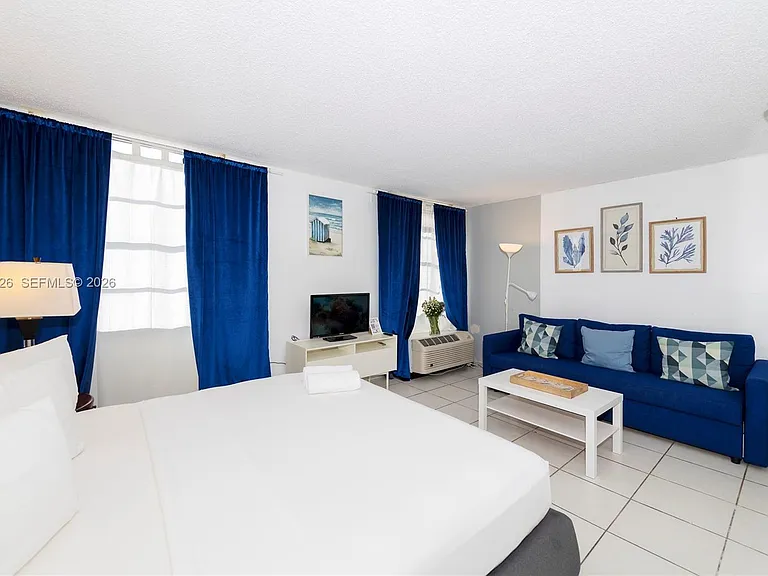 710 Washington Ave #414 — Photo 3
